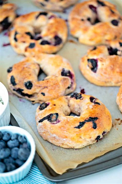 Easy Two Ingredient Blueberry Bagels