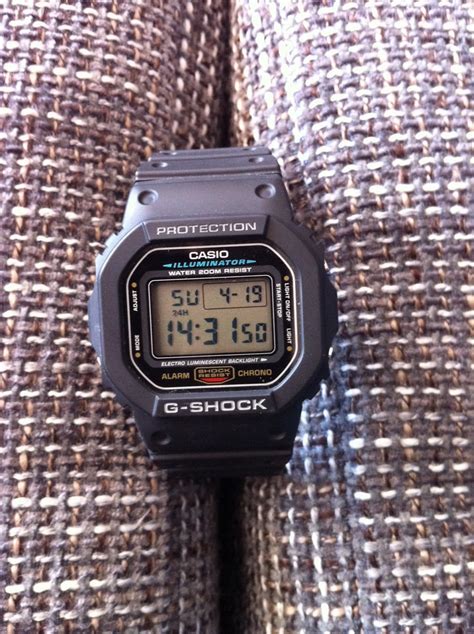 The dw5600 can be worn from the skatepark to the office. Erledigt Casio G-Shock DW5600-E - UhrForum