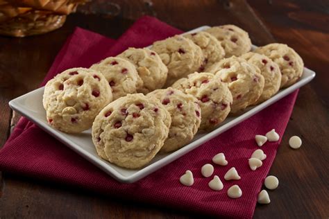 Heavy whipping cream, chocolate sandwich cookies, raspberries and 3 more. White Chocolate Raspberry Cookies | "JIFFY" Mix | Recipe ...