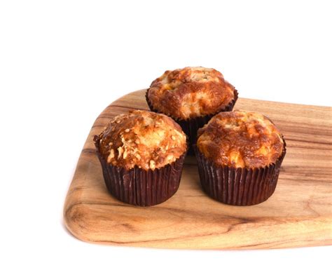 Rice flour, cornstarch, potato starch,tapioca starch, egg whites, butter milk, olive oil, baking powder, brown sugar, xanthan gum, yeast, sea salt, apple cider vinegar, enzymes. Gluten Free Savoury Ham Cheese Muffin - World Food Solutions