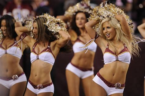 27 Photos Of The Beautiful NFL Cheerleading Squads Viralscape