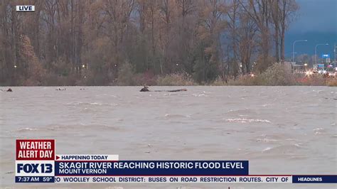 Skagit River Reaching Historic Flood Level Youtube