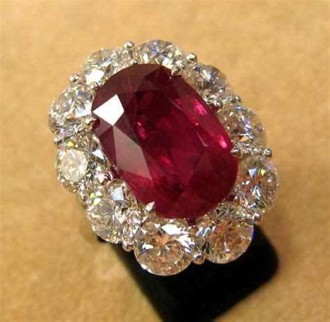 High Jewelry Ring Fancy Jewelry Ruby Jewelry Fabulous Jewelry Art