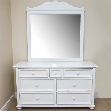White Dresser With Mirror By Stanley Furniture Ebth