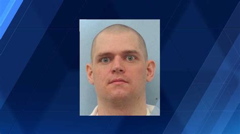 alabama inmate convicted of killing his grandmother found dead in his cell