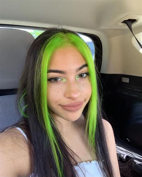 I made this blog when i had half and half hair and it was more trending but hey people still have this hair style so here's a blog for it! Pin by Baby P on Vereena | Hair color streaks, Hair ...