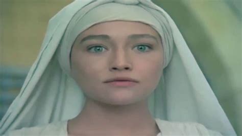 The next morning faustina returned to the chapel where the lord instructed her interiorly; Chaplet of Divine Mercy Sung | Olivia hussey, Divine mercy ...