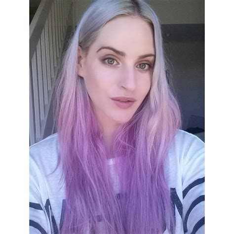 Dyeing blonde hair purple when it comes to dying your hair purple, it's all great news for you platinum and honey blonde ladies. 30 Lavender Hair and Purple Hair Styles