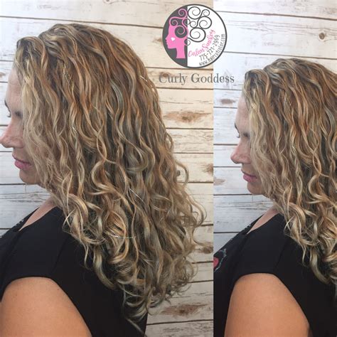 Naturally Curly Wavy Balayage Highlights Blond Hair By Carleen Sanchez