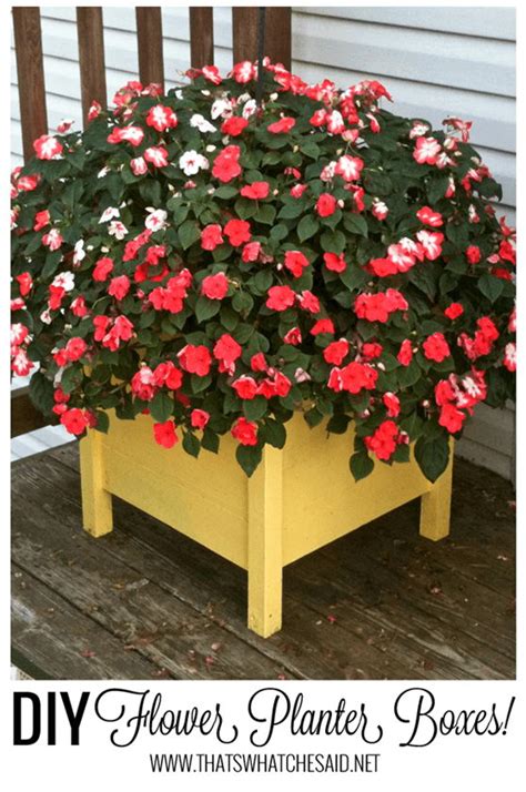 Sola wood flowers are not your typical flowers. 30+ Creative DIY Wood and Pallet Planter Boxes To Style Up ...