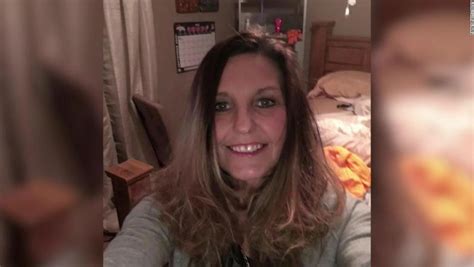 Una Mujer En Ohio Muere Atacada Por Sus Propios Grandaneses Dice La Policía Cnn