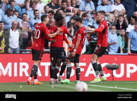 London, UK. 25th May, 2024. Kobbie Mainoo of Manchester United slots