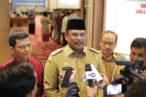 Pj Gubernur Babel Safrizal Lantik Yuspian Sebagai Pj Bupati Kabupaten