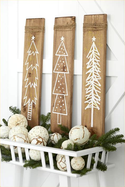 19 Gorgeous Farmhouse Christmas Crafts To Make This Holiday Use Pine