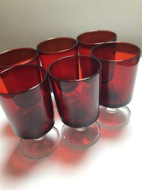 Luminarc Cavalier 6 French Ruby Red White Wine Glass 10 Cm Tall 6 Cm Across No Chips Or