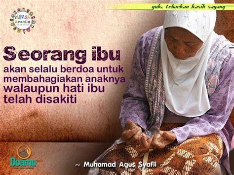 Kisah seorang ibu dan anaknya (cerita motivasi dan inspiratif). Seorang ibu akan selalu berdoa untuk membahagiakan anaknya ...