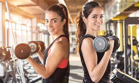 Helping you have a great time remember how you used to walk around the gym with a notepad to write down every single exercise? Best free gym trials of 2019 | HELLO!