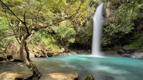 La Cangreja Waterfall A Rewarding Hike In Rincon De La Vieja