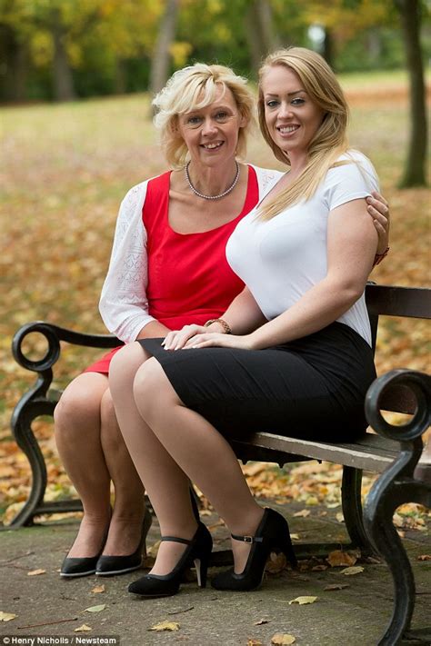 Overweight Mother And Daughter Lose 17 Stone Between Them On Secret