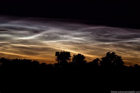 Mysterious Glowing Clouds Appear Across Americas Night Skies Wired
