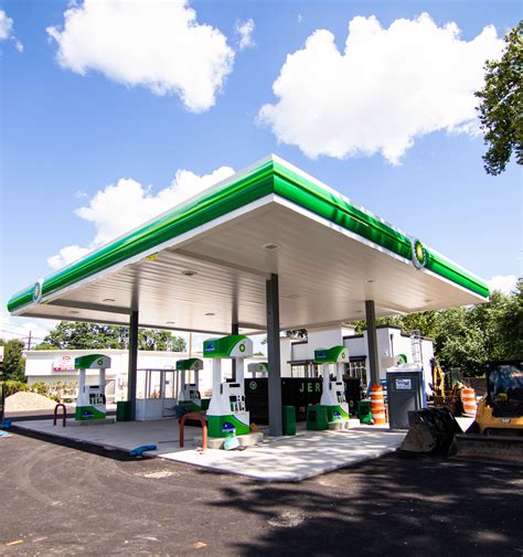Bp Gas Station And Convenience Store L And L Property Enterprises