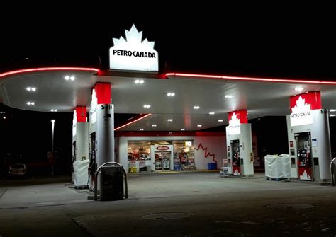 Petro Canada Updated April 2024 9550 Yonge Street Richmond Hill