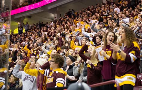 These Are 9 Of The Top Student Sections In College Hockey
