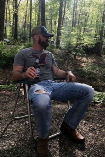 Muscular Country Redneck Hunk Beard Rugged Outdoor Man Male Guy Photo