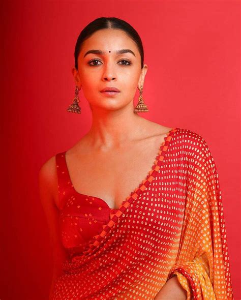 Alia Bhatt Looks Like A Dream In An Ombre Bandhani Saree For Rrr Promotions