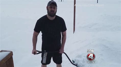 Man Shovels Snow In Shorts Youtube