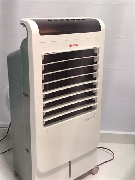 1 Year Old Air Cooler Tv And Home Appliances Air Conditioners And Heating