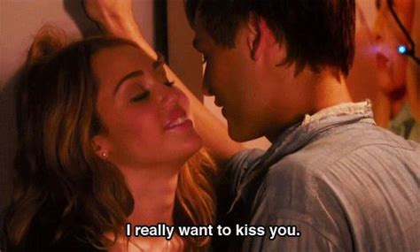 I Really Want To Kiss You Kiss You Kissing Quotes Inspiring Quotes