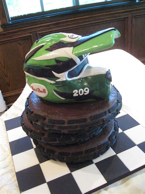 You'll be amazed at how easy our diy dirt bike track cake kit is to make too. Katie's Cakes: Dirt Bike Cake