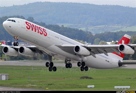 Hb Jmk Swiss Airbus A340 300 At Zurich Photo Id 687984 Airplane
