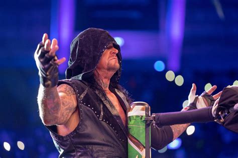 The Undertaker Gets Inducted Into The Wwe Hall Of Fame — In Pictures