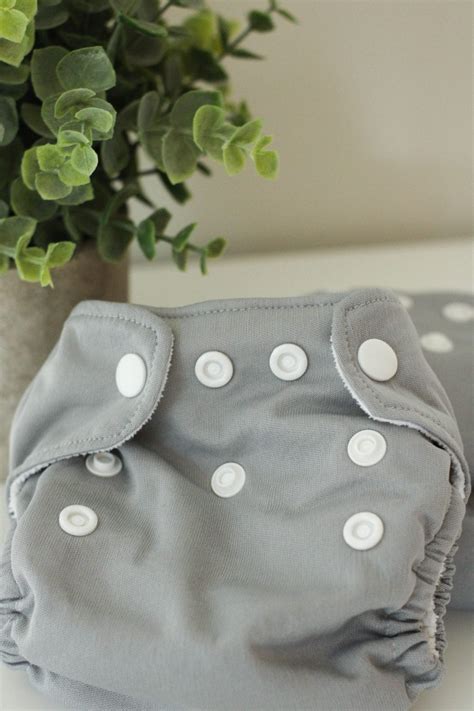 How To Cloth Diaper Newborn Twins On A Budget The Montessori Twin Mama