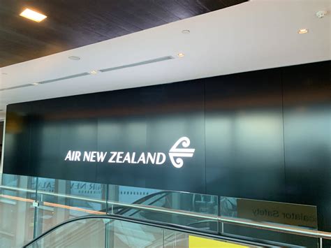 Air New Zealand Auckland Airport International Lounge 2024 Review