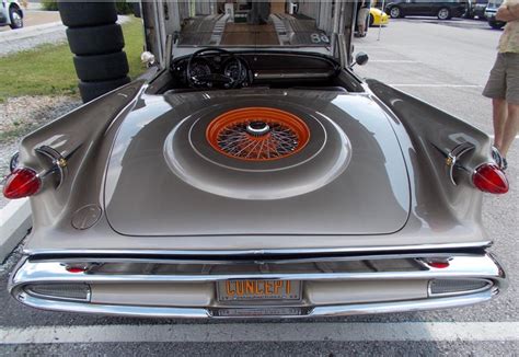 Patrick's Antique Cars & Trucks