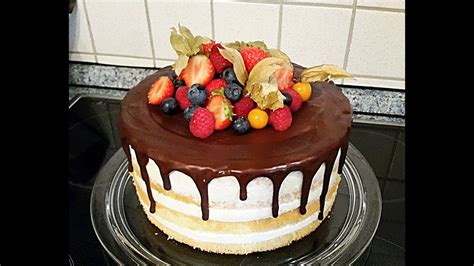 Der einzug wird meistens gebührend gefeiert. Dripcake/Naked Cake/Jive Torte/Mascarponecreme ...