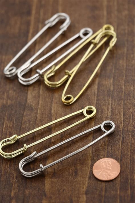 Gold Safety Pins Large Qsafetyl