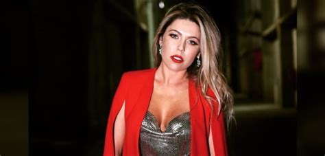El día de ayer, daniela aránguiz sorprendió a sus seguidores en instagram tras mostrar el nuevo aspecto de su rostro luego de someterse a una pequeña intervención estética en la zona de sus labios. Daniela Aránguiz funó a madre que dejó a menor de edad ...