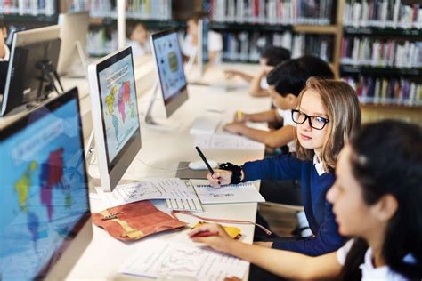 Technology And Learning In The Classroom 6 Tips To Get The Balance Right Careers With Stem