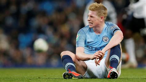 Kevin De Bruyne Out For Six Weeks With Knee Injury Suffered Against Fulham Sport The Times