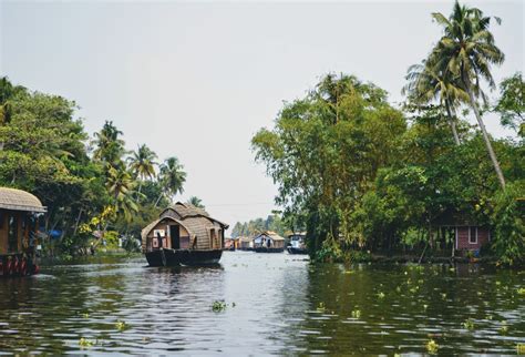 Unforgettable Kerala Tour Explore Backwaters Hills And Culture In 5 Days