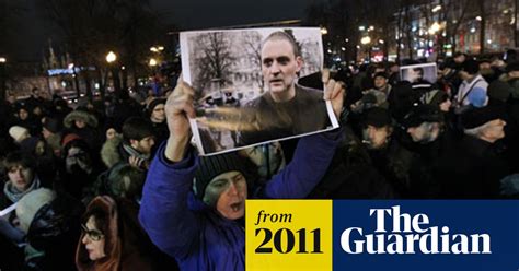 Moscow Protest For Jailed Activist Passes Off Peacefully Russia The Guardian