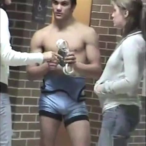 Hottest Of The Hot Hot Wrestler In Bulging Thisvid