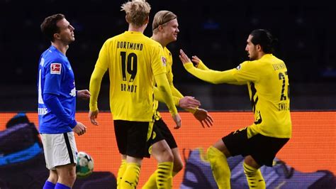 © fournis par sports.fr et erling haaland est entré en action. Bundesliga, Hertha Berlino-Borussia Dortmund 2-5: Haaland ...