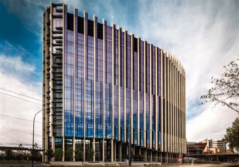 Leading Health Precinct Grows With Opening Of Cancer Research Institute