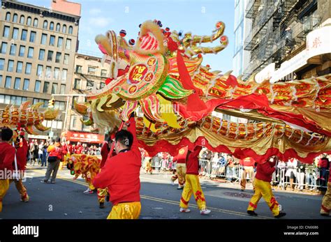 Chinese New Year Parade Hi Res Stock Photography And Images Alamy