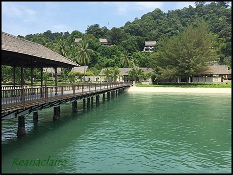 Lumut jetty and frenzy water park marina island are worth checking out if an activity is on the agenda, while those wishing to experience the area's natural beauty can explore teluk batik beach and mangrove swamp park. Caring Is Not Only Sharing...: Speeding Back To Marina ...